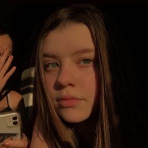 Meet your Posher, Brit